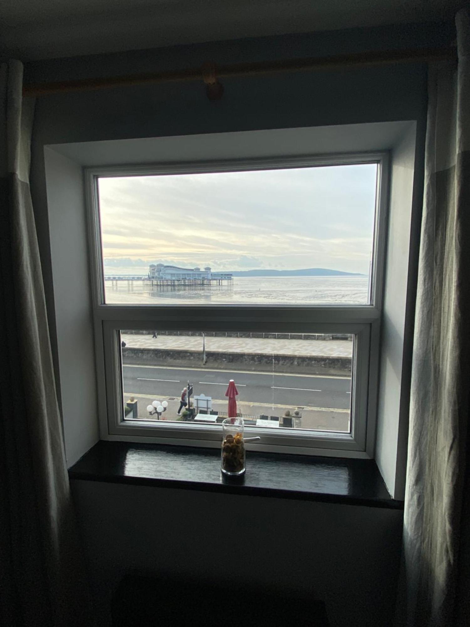Bay View Rooms At Mentone Hotel Γουέστον Σούπερ Μερ Εξωτερικό φωτογραφία
